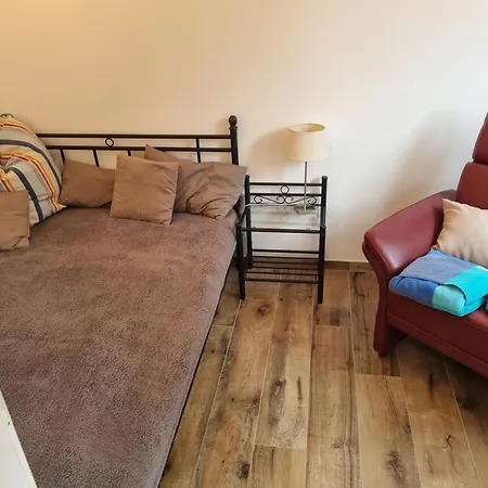 Apartment Liebevoll Eingerichtetes *